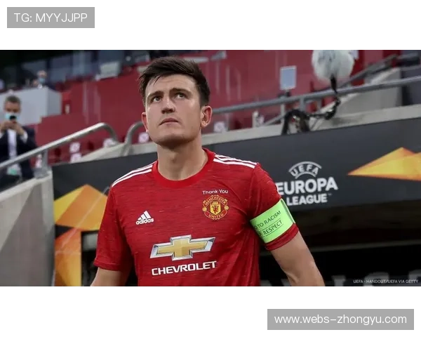 战术复盘:剖析曼联新帅为何在双红会中启用三中卫体系