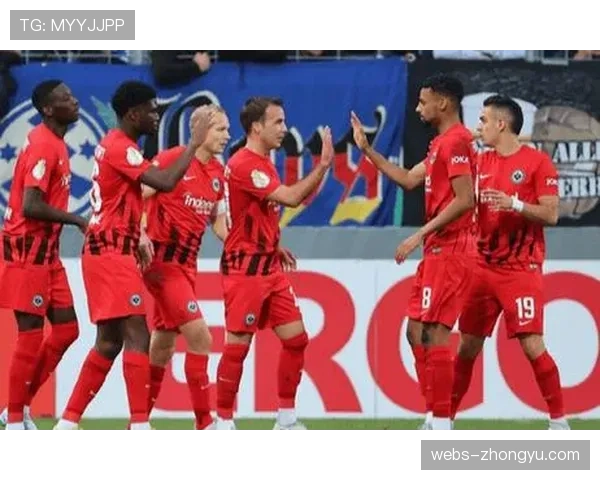 战术复盘:斯图加特如何通过高位逼抢限制沃尔夫斯堡 战术复盘:斯图加特如何通过高位逼抢限制沃尔夫斯堡